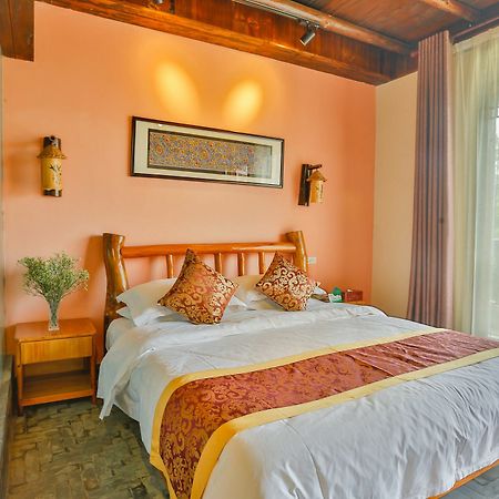 Yangshuo River Lodge Hotel Екстериор снимка